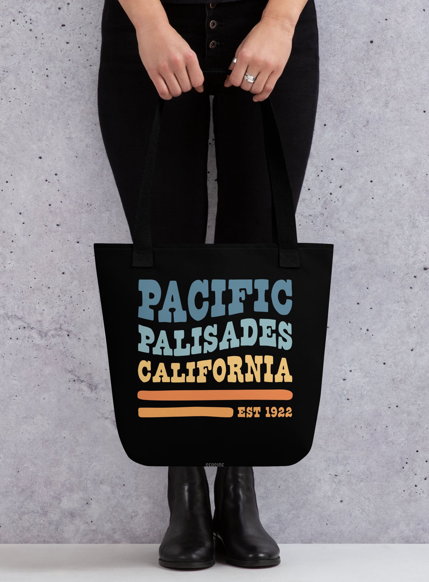 Pacific Palisades Waves Tote Bag
