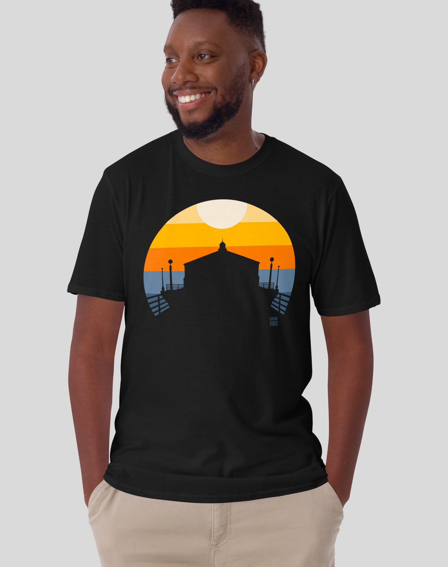 Manhattan Beach Pier Sunset Tee - Unisex | Black