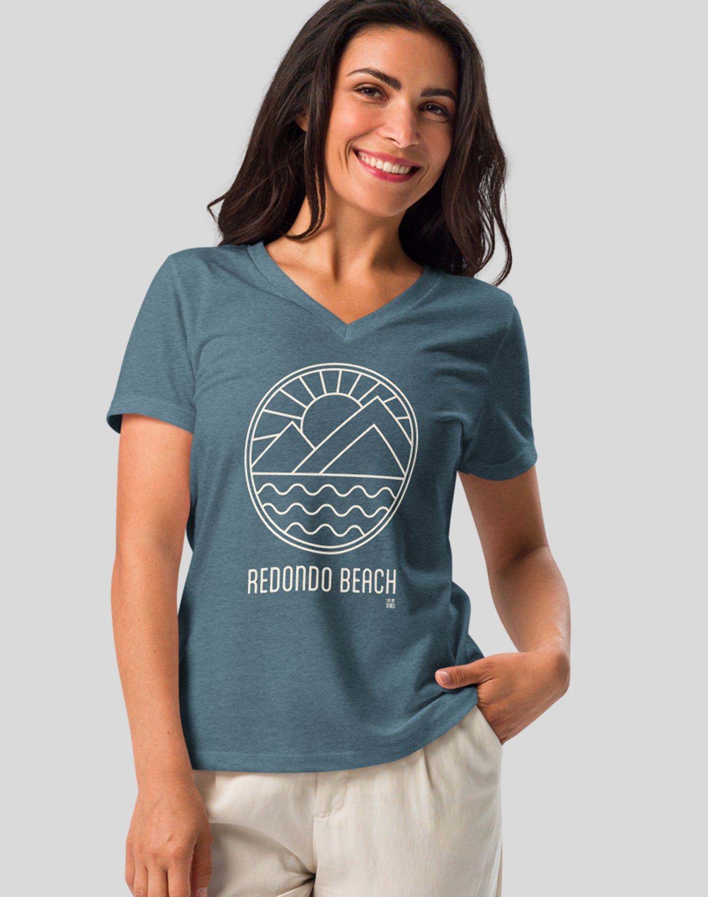 V-Neck: Redondo Beach Sunrise Tee | Heather Slate
